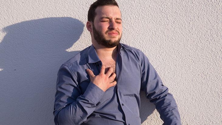 Aşırı sıcaklar önce kalbi vurur! Bu hatalar kalp krizi riskini artırıyor