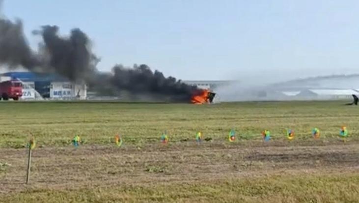 Fliegende Autos kollidieren bei Test: Pilot verletzt
