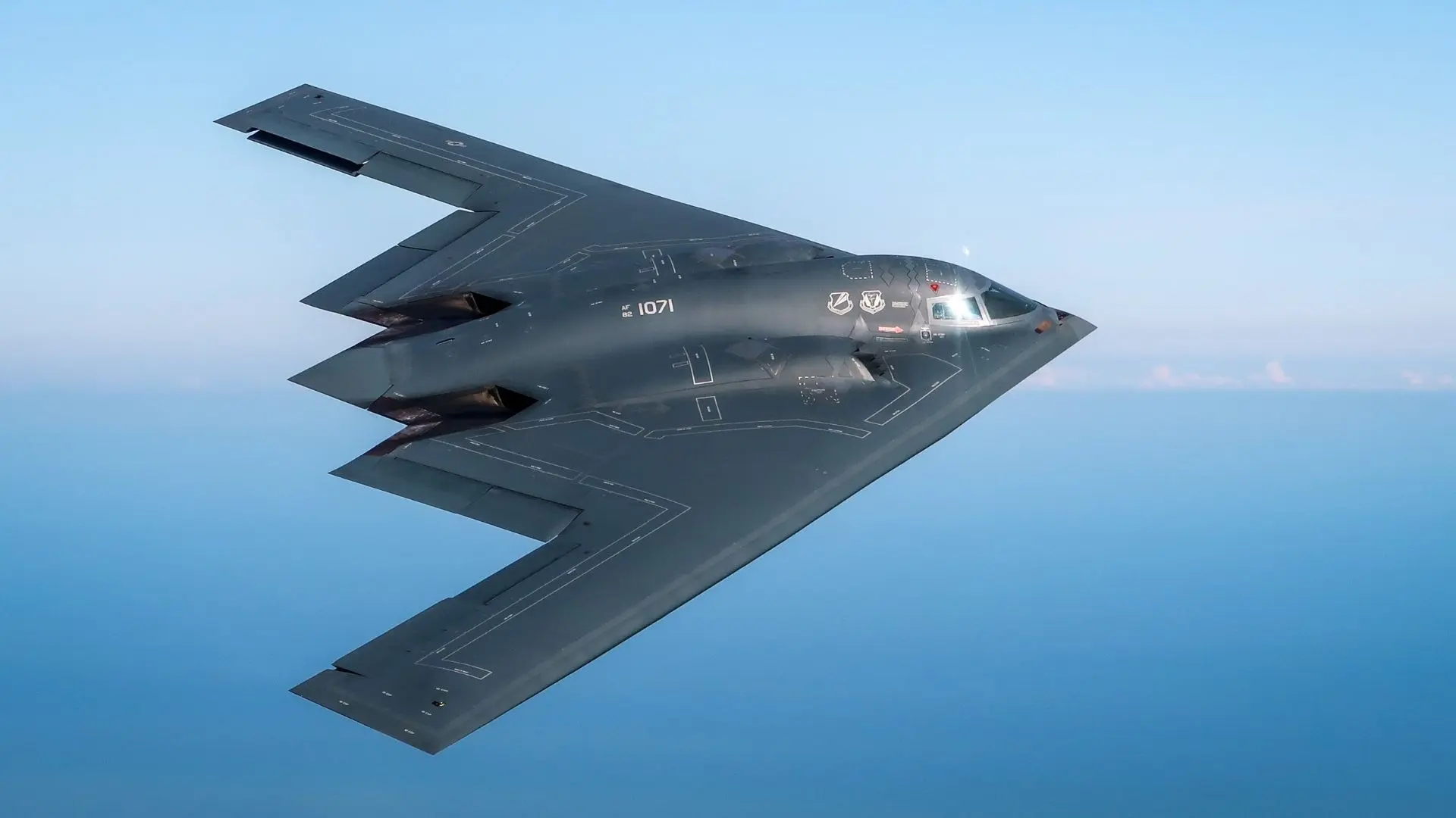 Dit is de B2 Spirit, de dodelijke stealth-bommenwerper die door de VS wordt gebruikt om nucleaire installaties in Iran aan te vallen.