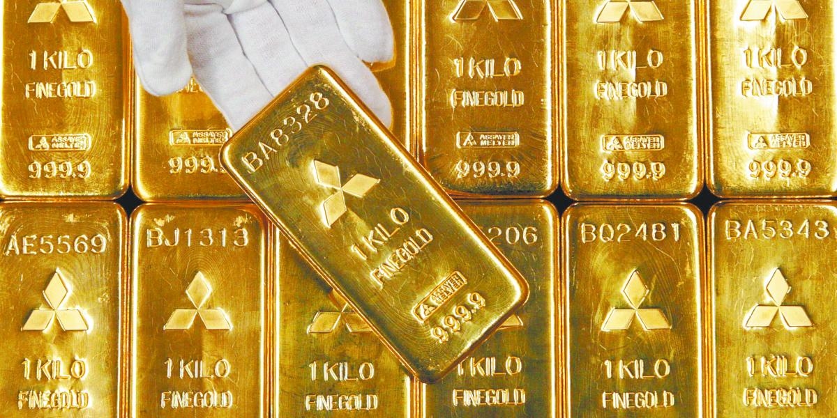 L'oro sale di oltre l'1% mentre Trump impone nuovi dazi