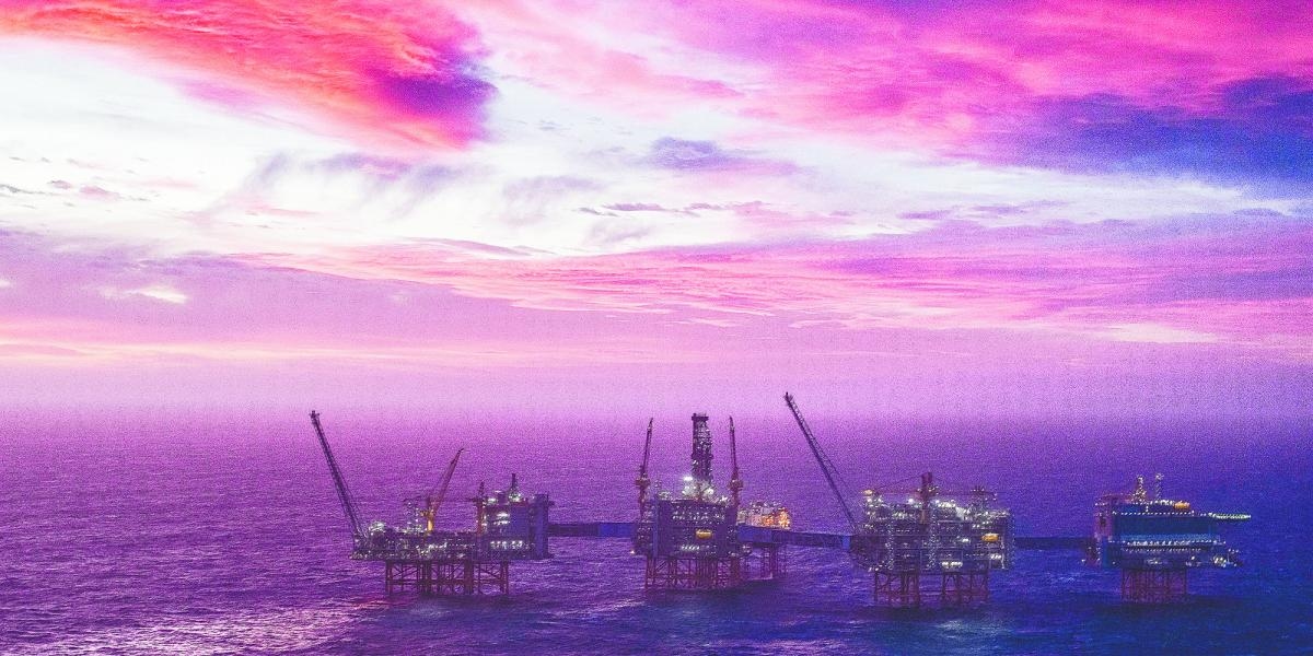 ABD ile İran arasındaki müzakereler petrol arzına ilişkin soru işaretlerini gündeme getirdi.