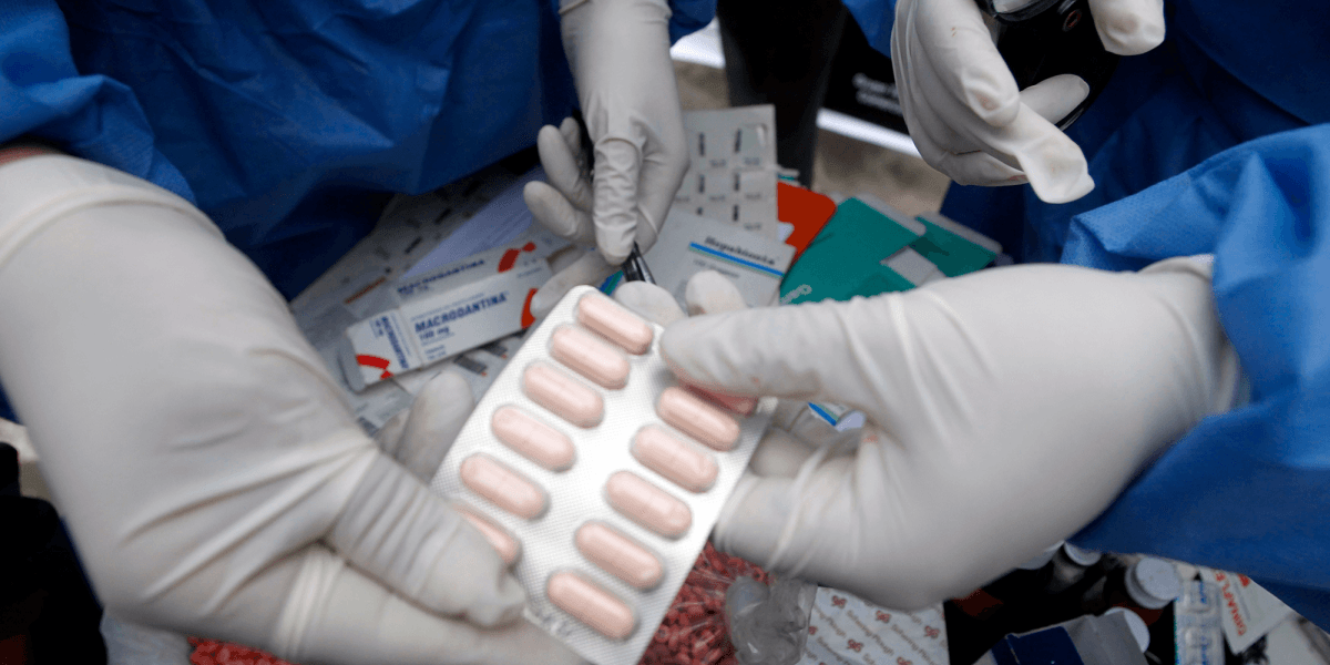 La pénurie de médecins sera résolue en juillet ; la couverture atteint 97 % : Eduardo Clark