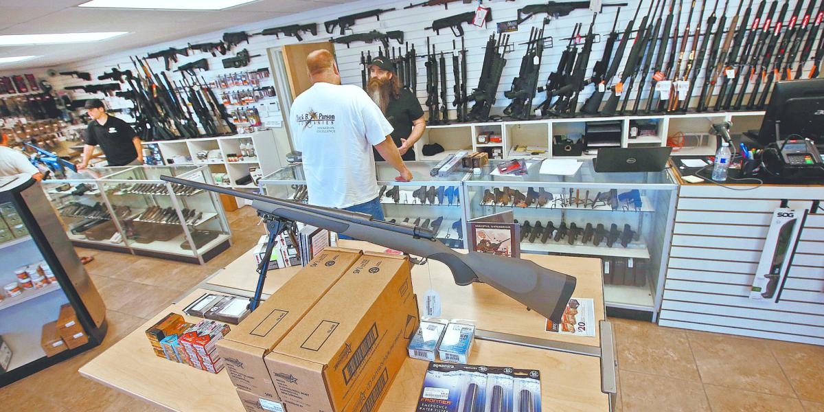 US Supreme Court dismisses lawsuit against gun shops