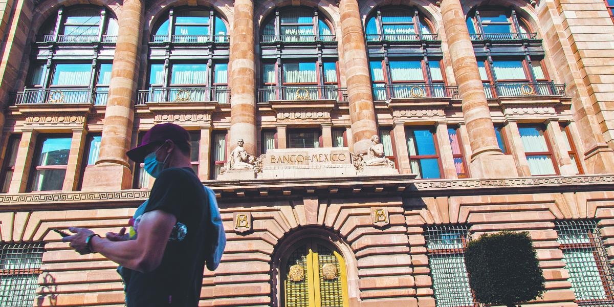 La Banxico poursuivra son cycle de coupes budgétaires ; elle modifiera son discours pour adoucir les ajustements.