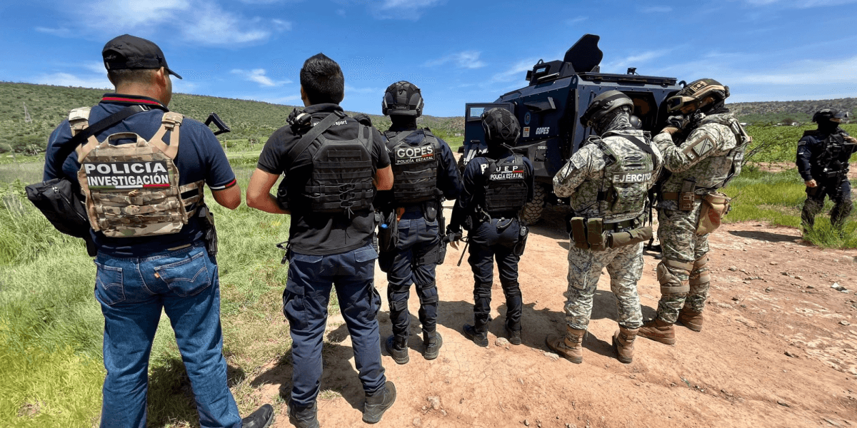 Bei der Operation in Rincón de Romos, Aguascalientes, werden 18 Häftlinge festgenommen und das Arsenal beschlagnahmt