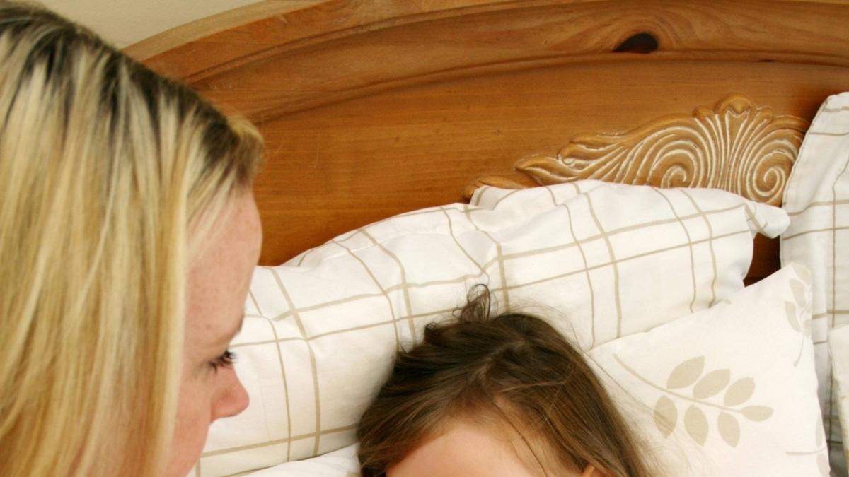 Die Zahl der Keuchhustenfälle im Land steigt rasant an: Besonders für Kinder stellt die Krankheit eine Gefahr dar.