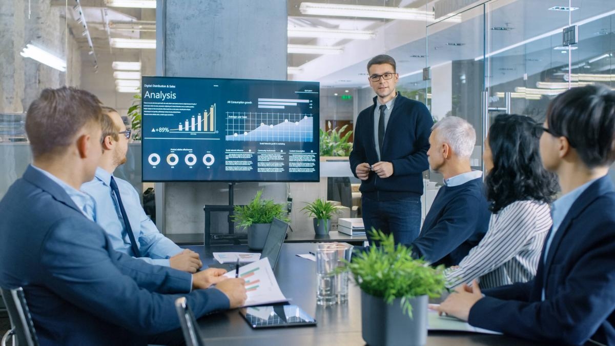 Tech giants Meta, Microsoft, and Alphabet lead revenue growth in the first quarter of 2025.
