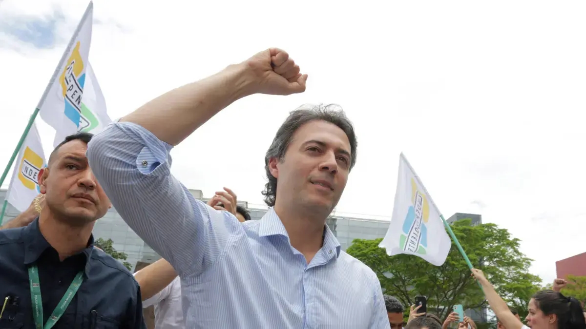 Mensagem contundente do presidente Petro ao seu partido sobre a presença de Daniel Quintero na consulta do Pacto Histórico / Em Segredo