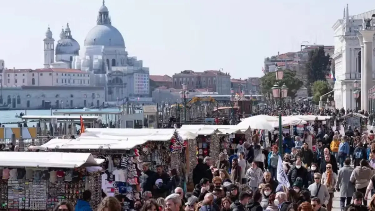 Destinos virais: o que fazer com o turismo de massa?
