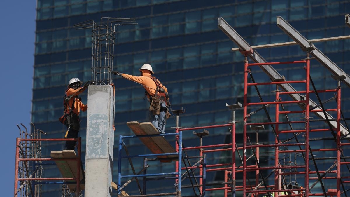 Qual seguradora venceu a Colpensiones no processo de licenciamento da Accai?