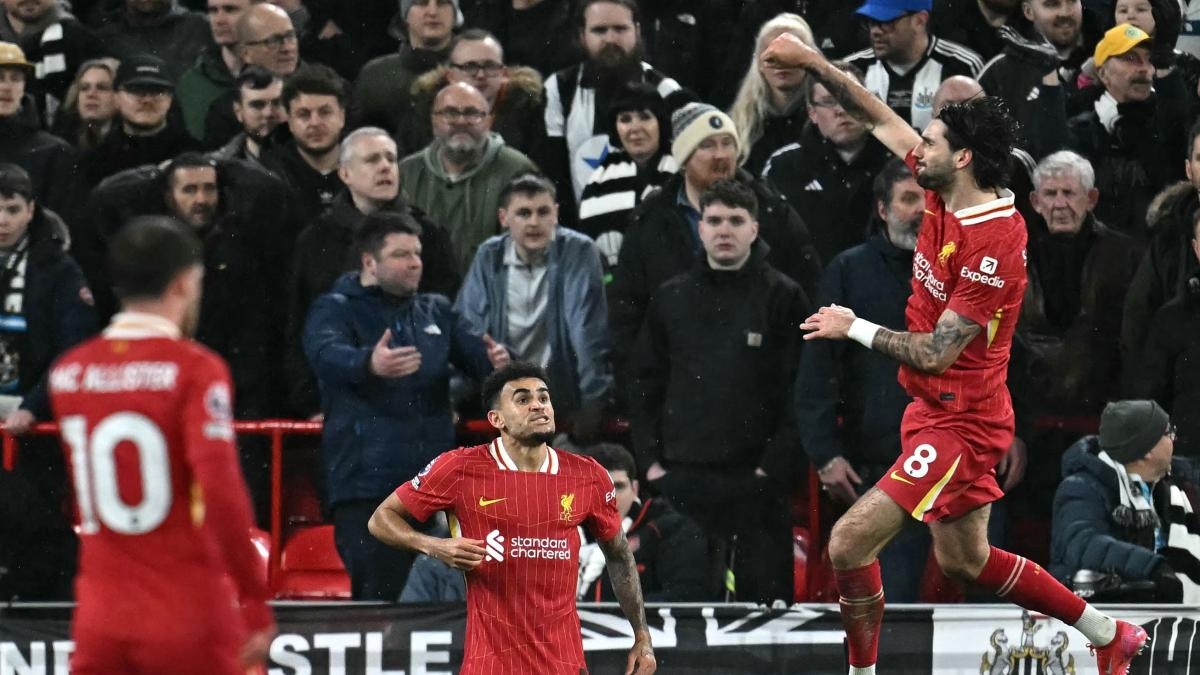 Luis Diaz glänzt mit Assist bei Liverpools Sieg gegen Newcastle: Video