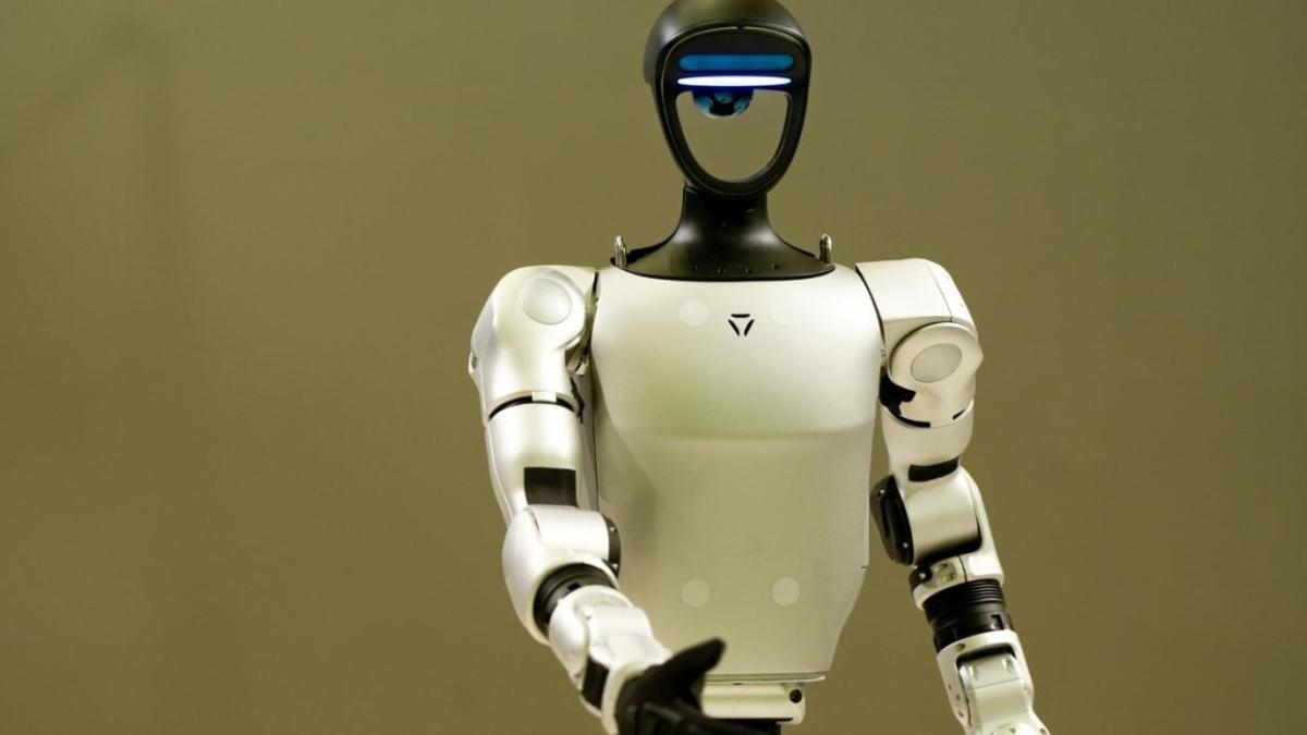 Aura, der neue Humanoid der Universität der Anden, kommt, um Forschung und Ausbildung zu verändern.