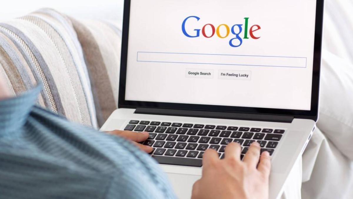 Google, Kolombiya'da Yapay Zeka, Siber Güvenlik ve Veri Analizi alanlarında eğitim almak isteyen öğrencilere ücretsiz burs imkânı sunuyor.