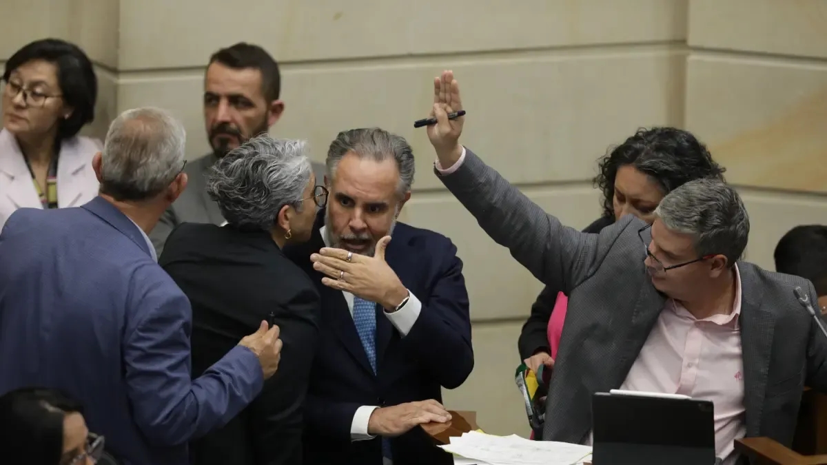 De komende strijd om het presidentschap van het Huis van Afgevaardigden en de Senaat: de stappen van de regering-Petro om haar bondgenoten te benoemen
