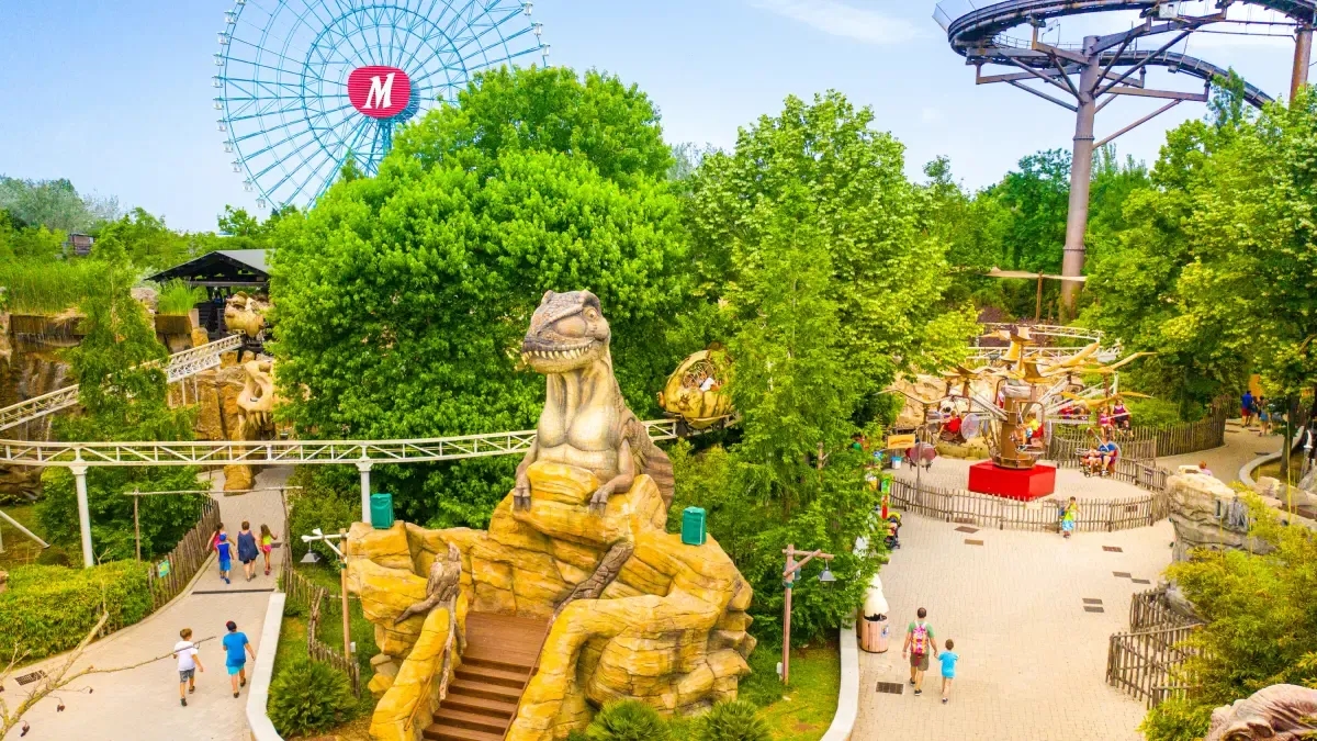 Five tourist experiences to immerse yourself in the world of dinosaurs: Where are they and what do they offer?