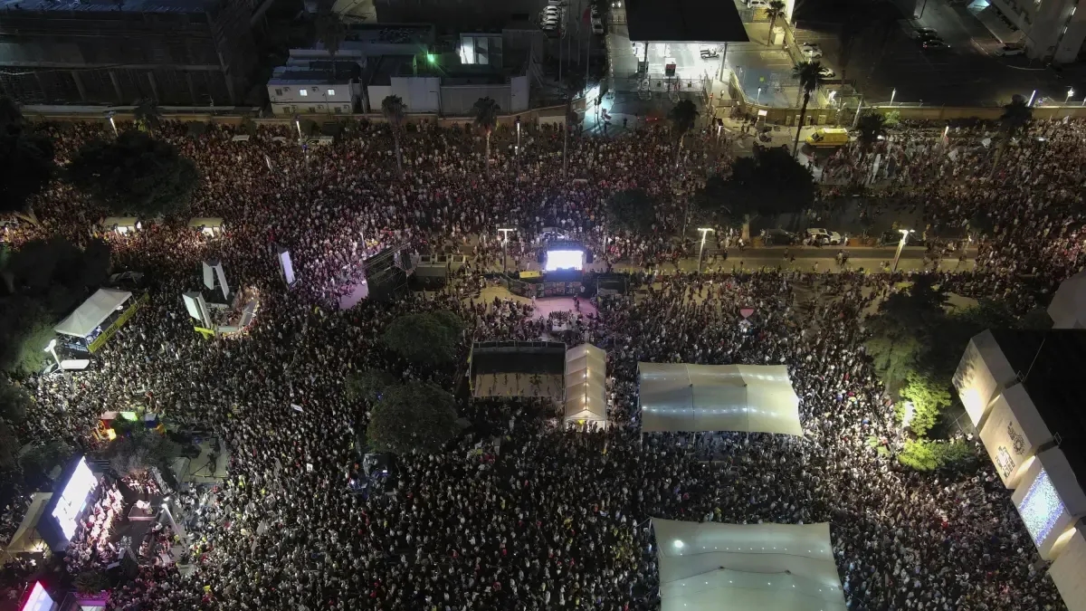 Families of Israeli hostages call for a nationwide strike against the expansion of the Gaza offensive and demand their release.