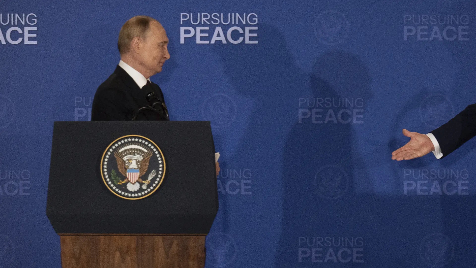 Melania's emotional letter that Trump delivered to Putin