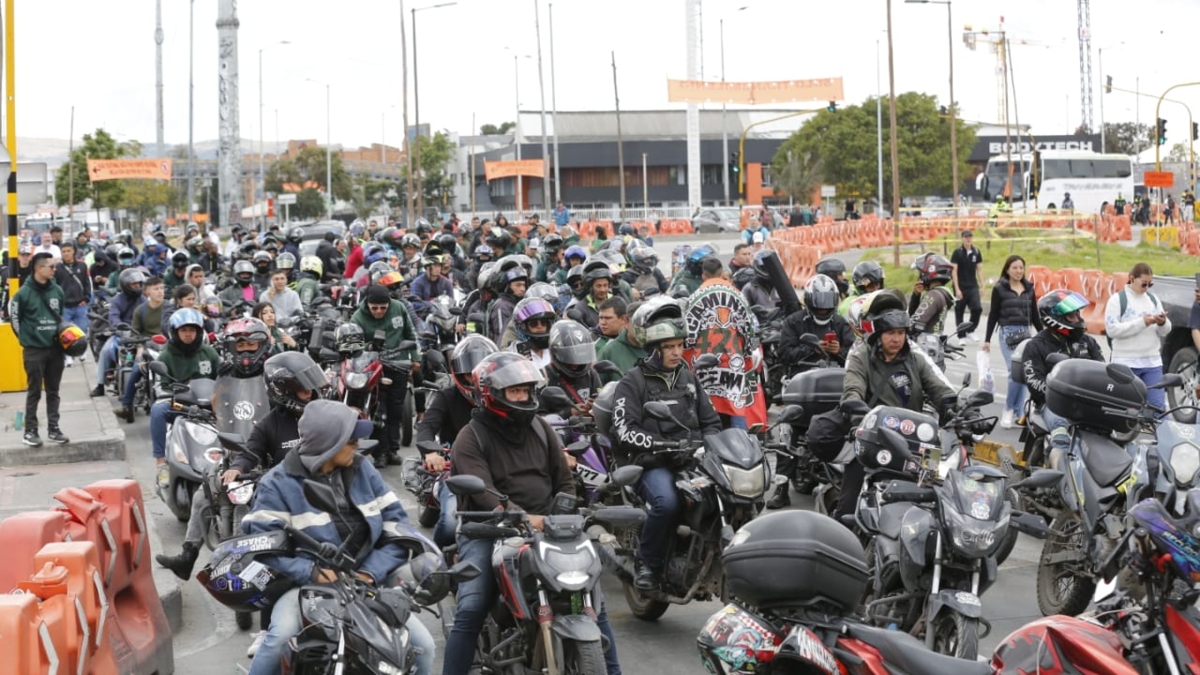 The government is asking the Bogotá mayor's office to review this weekend's restrictions against motorcyclists: this is what the letter says.