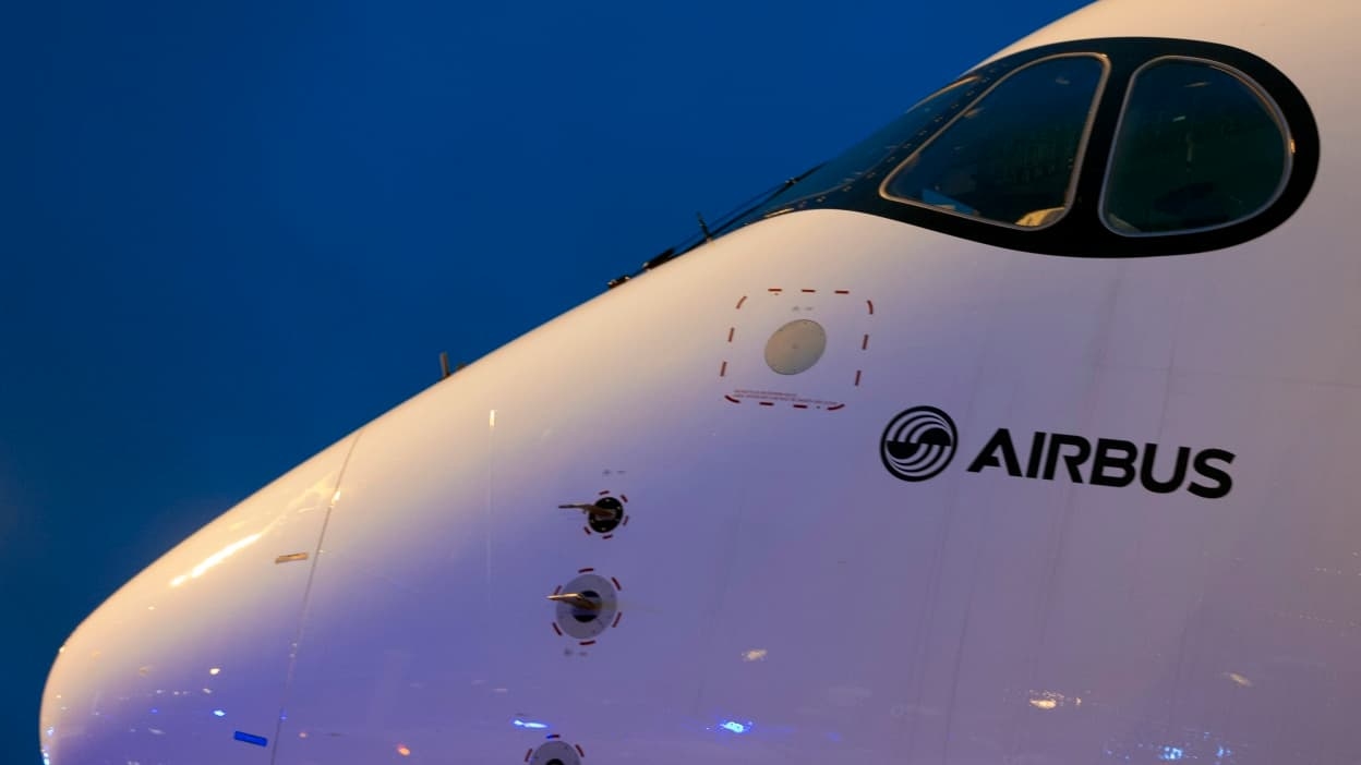 Airbus vs. Boeing: ¿quién gana la guerra de los gigantes aeronáuticos en el Salón Aeronáutico de París?