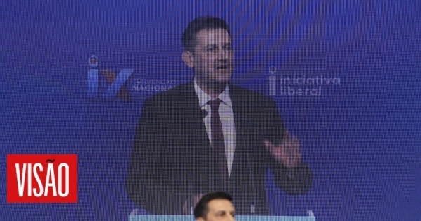 Rui Rocha treedt af als leider van het Liberale Initiatief