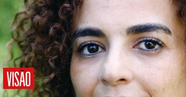 Leila Slimani: “Gosto da vida que escolhi ter, de estar sempre em viagem, de viver entre mundos”
