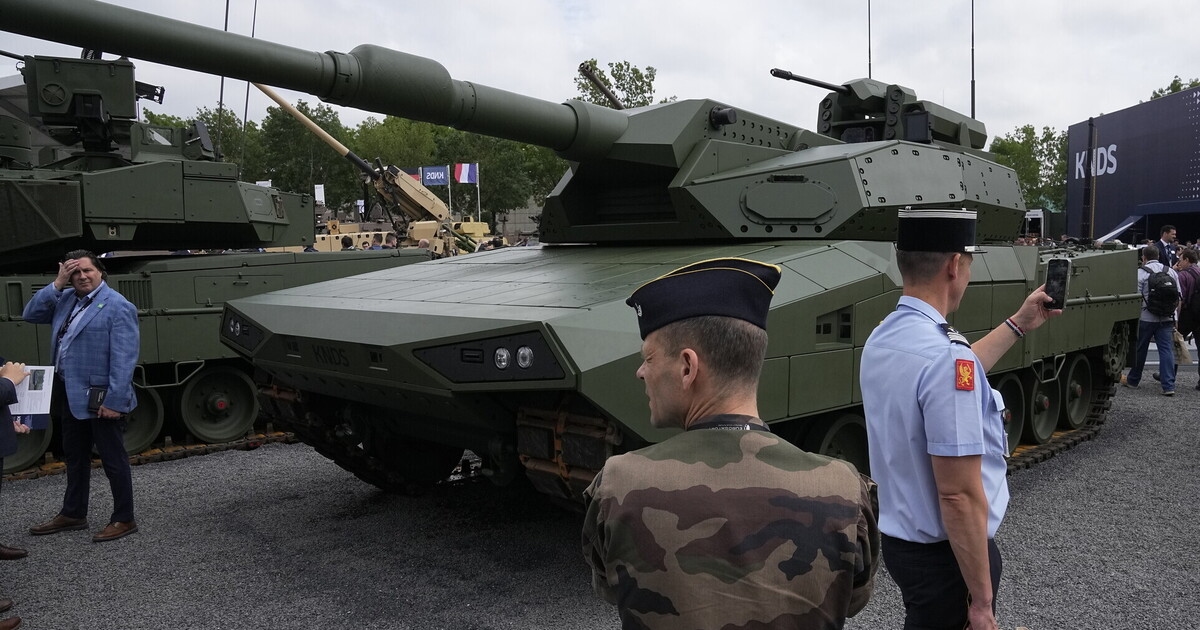 Common defense, it's time: for peace and democracy