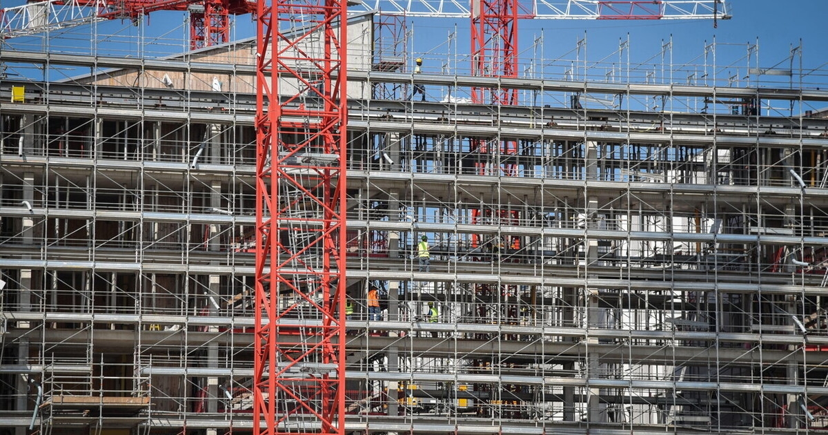 Milán va por delante en fondos y obras del PNRR. El problema vendrá a partir de 2027. El problema de la vivienda.