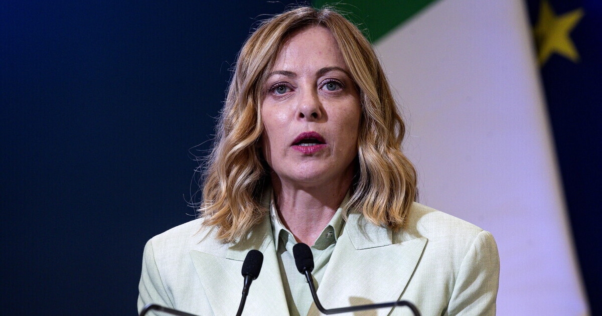 La prochaine Coupe de l'America aura lieu à Naples. Meloni : « Cela renforcera le rôle moteur du Sud »
