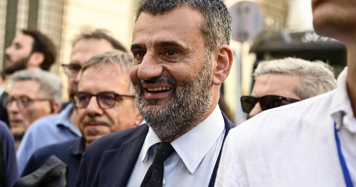 Die taxi in Brussel. Zesenzeventig Europarlementariërs en één verleiding: de EU verlaten om terug te keren naar Italië