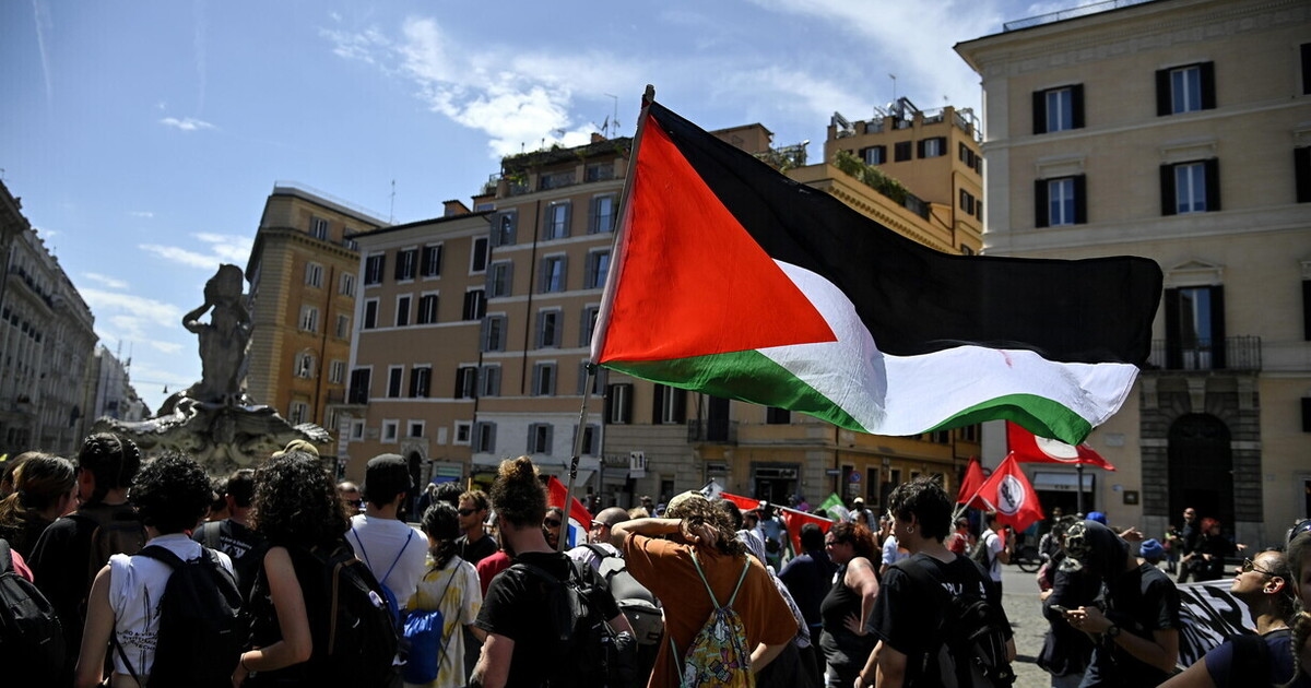 De Umbrische raadsheer voor de vrede: "Op het plein om de genocide in Gaza te stoppen. De antisemitische tendens? Het is niet de schuld van de pacifisten."