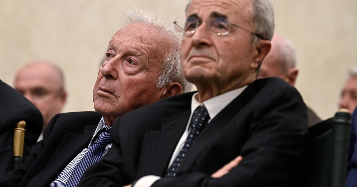 Entre reformistas e centristas do PD. Passado ou futuro? (Arturo Parisi aprova)