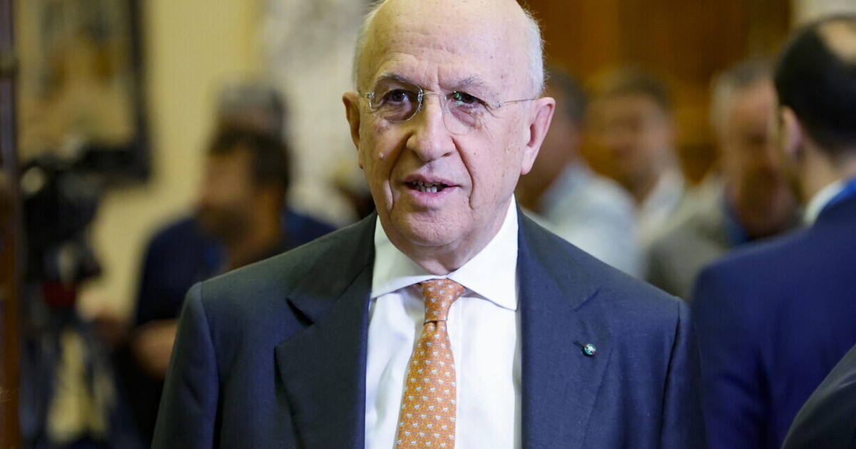 Los vetos del Gobierno a los bancos van en contra de los tratados, dice Patuelli (Abi)