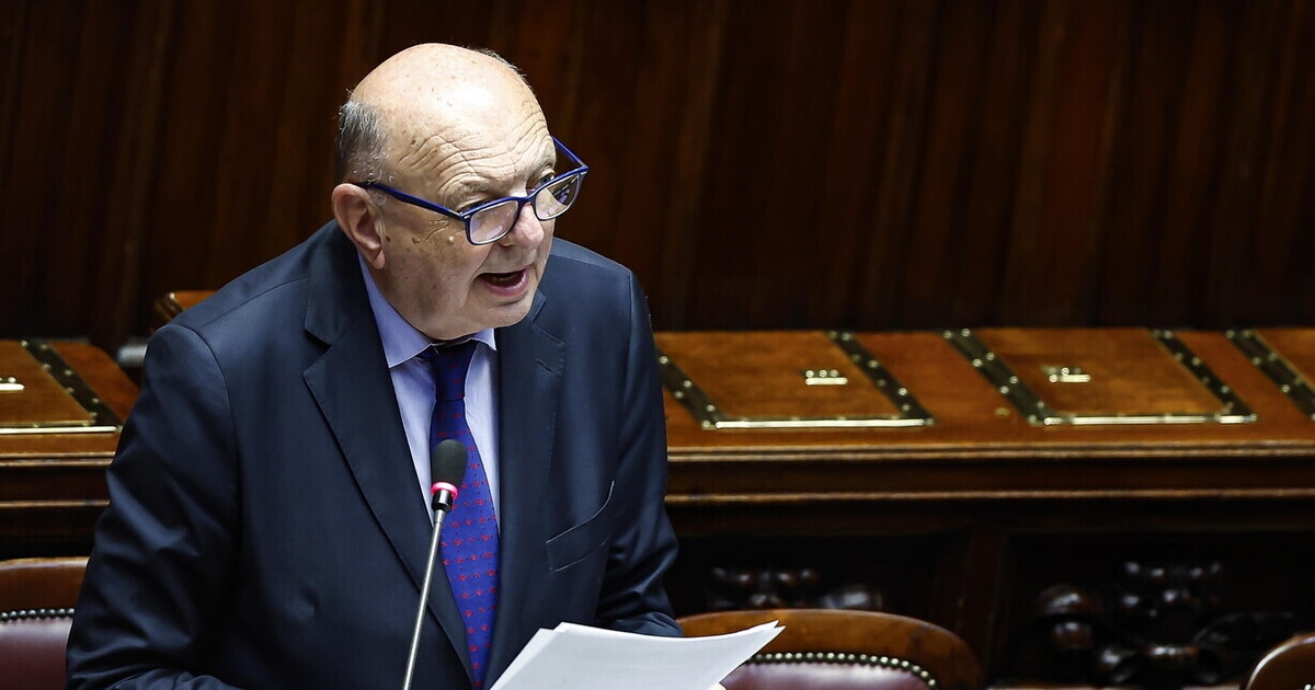 Preocupación del Gobierno por los precios de la energía: Pichetto Fratin: "Posibles aumentos en el gas y el petróleo"