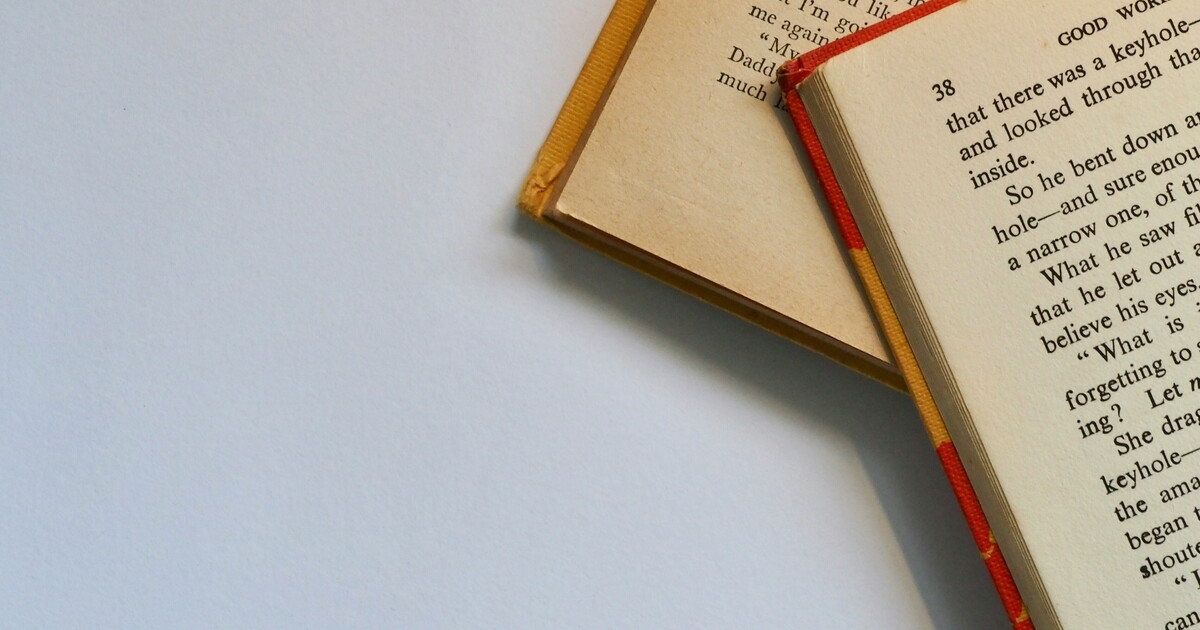 God heeft er niets mee te maken, het is de geest die subjectieve criteria aan moraliteit en esthetiek geeft