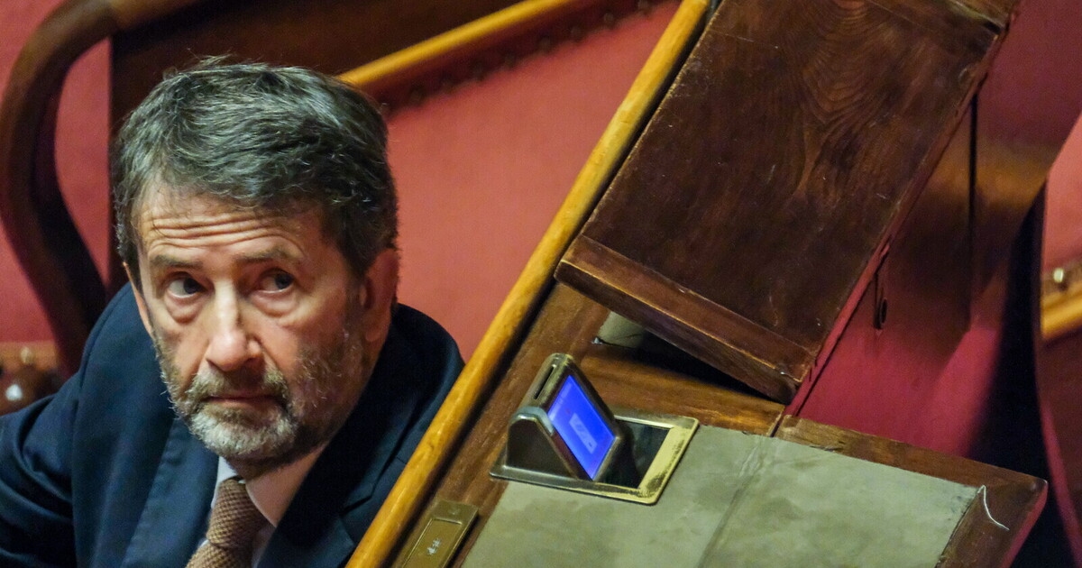 Franceschini: "Merkezde PD kazanır. Lider? Onorato, belediye başkanı Salis, Manfredi. Conte'nin öfkesini boşaltmasına izin verilmeli"