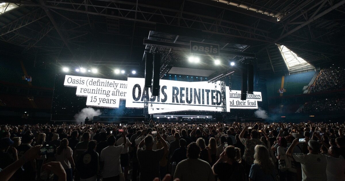 There's no point in downplaying Oasis' return if you're just one ticketless person.