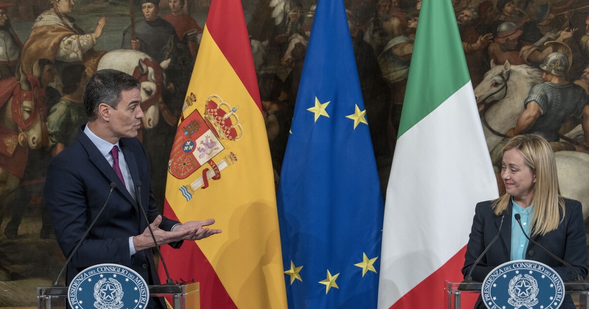 EU neemt miljard dollar af van Spanje omdat het de accijnzen op diesel niet aanpast.