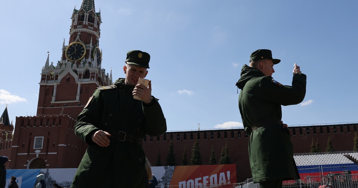Whatsapp a rischio esclusione in Russia: il nuovo fronte della sovranità digitale di Putin