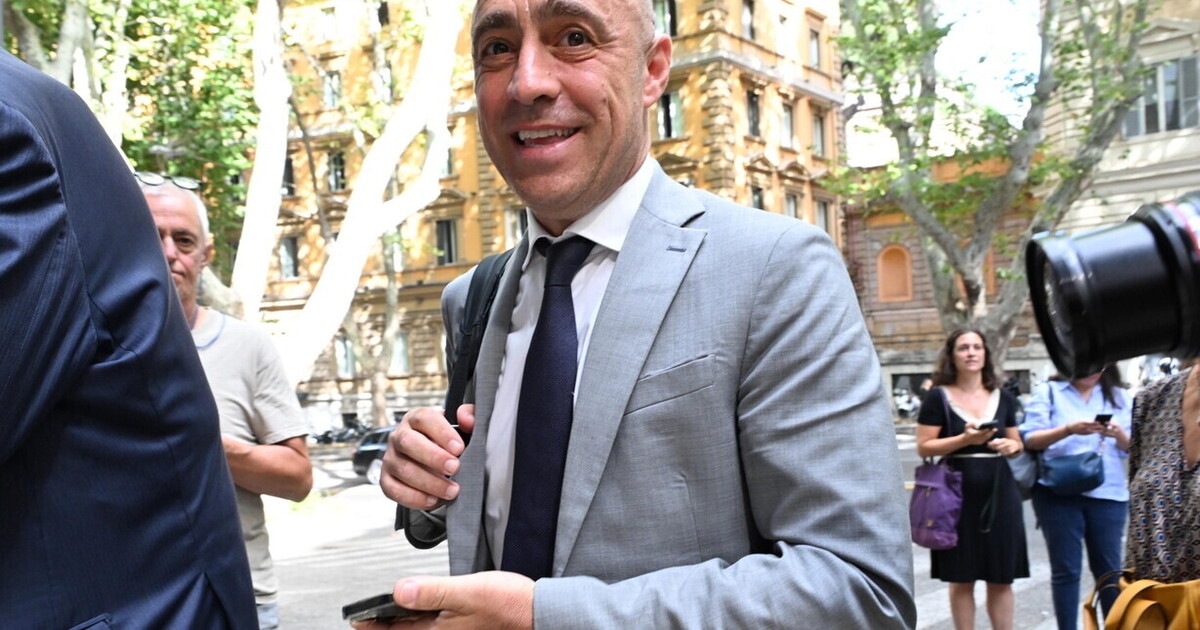 Komitelerin protestoları, Ilva anlaşması. Taranto Belediye Başkanı Piero Bitetti neden istifa etti?