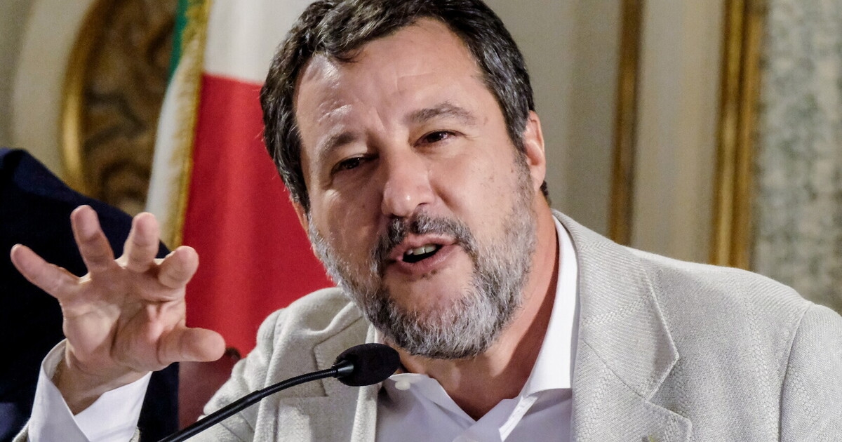 Van Papeete naar Glad. Zaia's wonden, Salvini ligt "op de rooster".