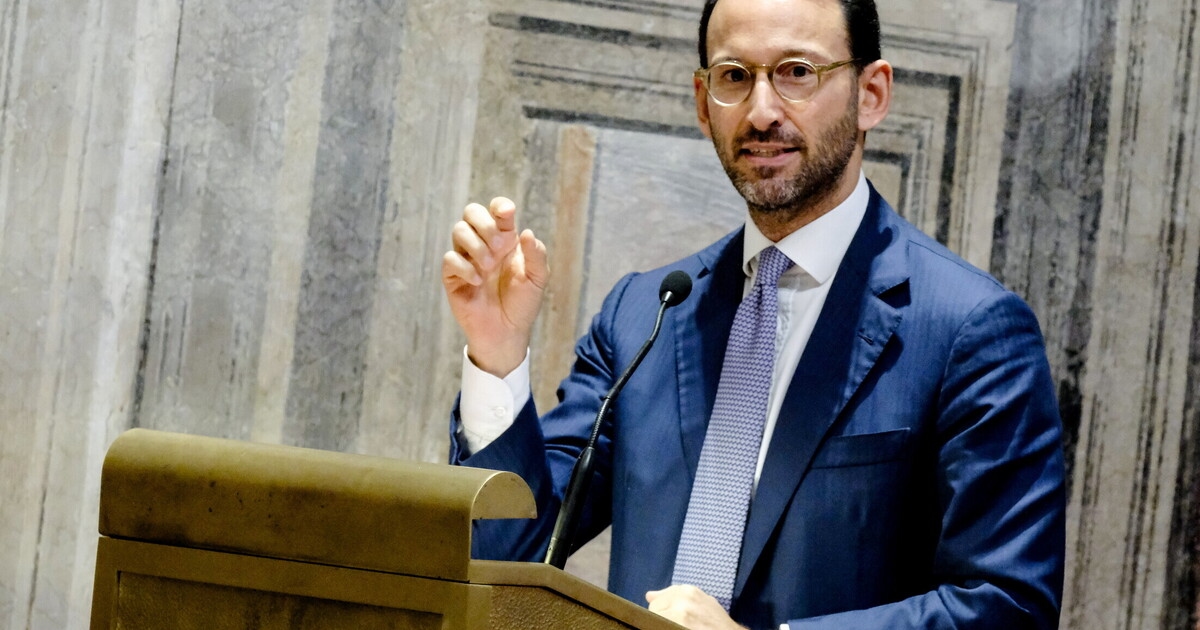 Federico Freni Savona sonrası dönem için Consob'da