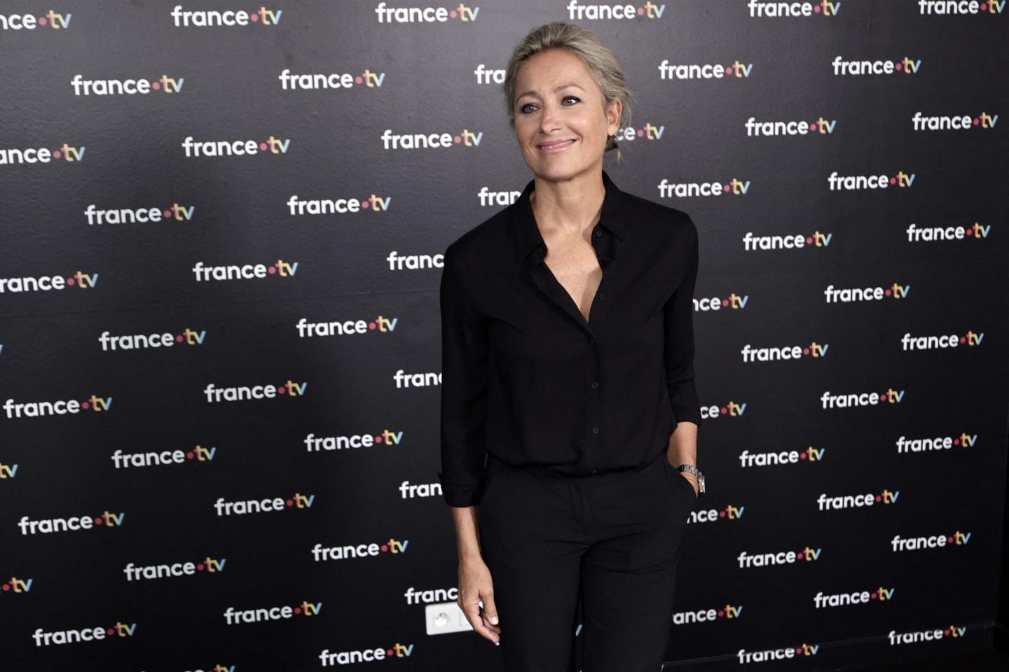 Anne-Sophie Lapix will join the M6 ​​Group at the start of the school year, after her ouster from France 2's "8 p.m." news.