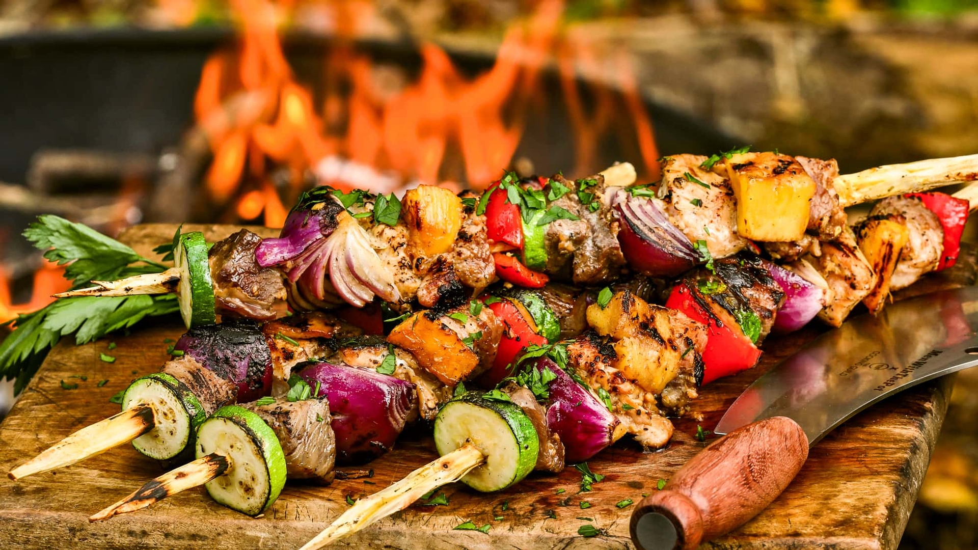 Camp Cooking Recipes: Kebab with Cheese Sauce - for 4 people