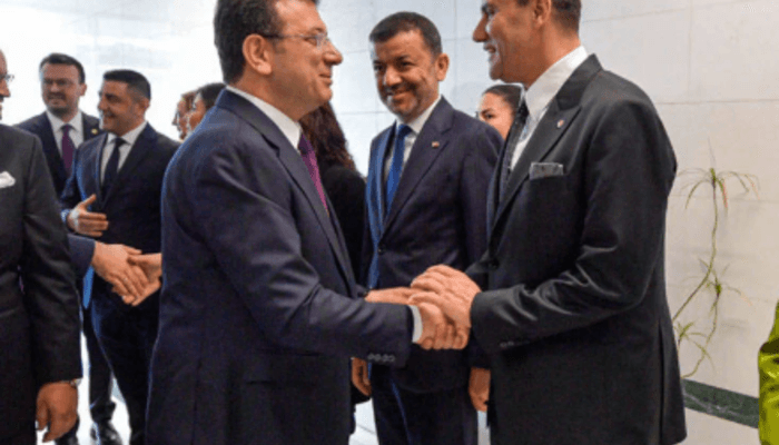 Message d'Ekrem İmamoğlu à Ferdi Zeyrek : « Il se rétablira rapidement et poursuivra ses services »