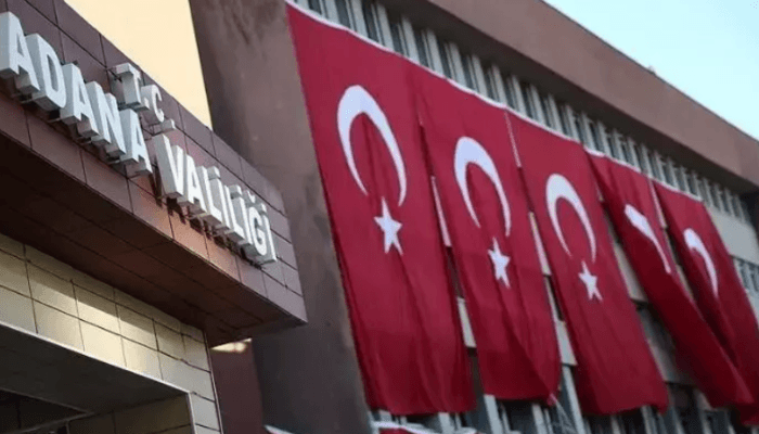 Dwie kolejne gminy CHP idą na wybory! Aresztowano burmistrzów Seyhan i Ceyhan