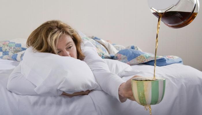 Wer sagt, er könne ohne Kaffee nicht aufwachen? Hier ist die Antwort! Schlechte Nachrichten für Kaffeeliebhaber: Auch nachts lässt er das Gehirn nicht in Ruhe!