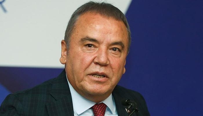 Uit de verklaring van Muhittin Böcek bleek: 'Ik kan niet dankbaar zijn voor een huis!'