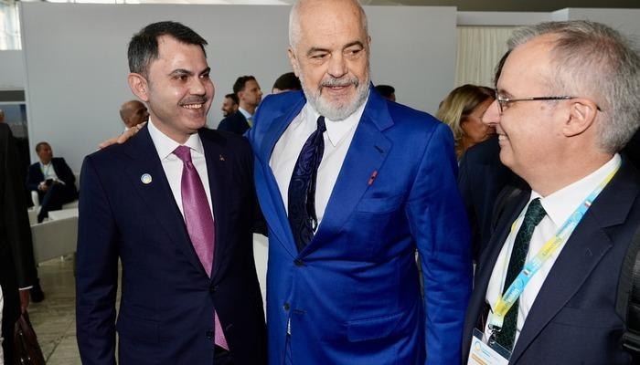 Die italienische und die ukrainische Regierung haben die Veranstaltung gemeinsam organisiert! Minister Kurum nahm im Namen der Türkei teil.