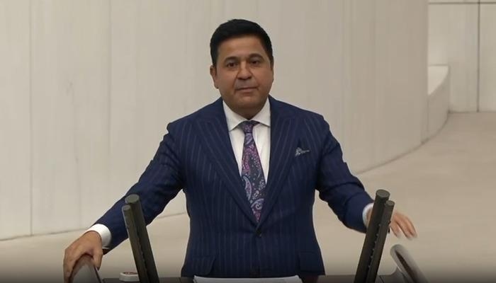 Meclis konuşmasını bir kişi dinledi! TBMM'de ilginç anlar: "Önünüzde saygıyla eğiliyorum"