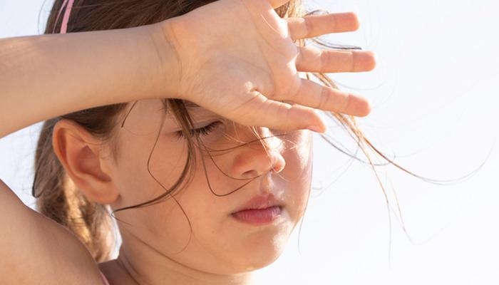 Vorsicht bei Sommerhitze! Experten warnen vor ernsten Gefahren für Kinder...